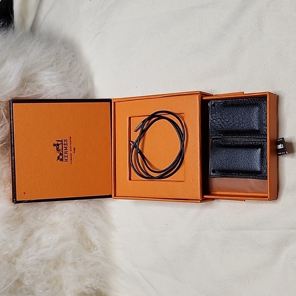 Hermes 🌟 Infinity dual Necklace 💯 Authentic - Picture 3 of 15